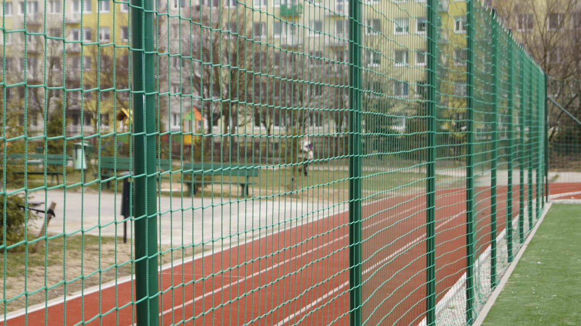 Błędy w montażu piłkochwytów. 3 najczęstsze wpadki i jak ich unikać