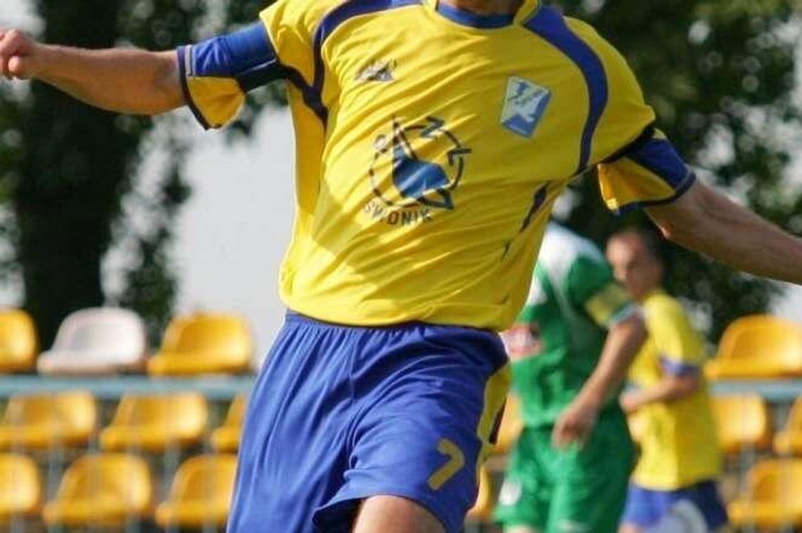 Błekit Cyców rozłożony przez kontuzje i matury