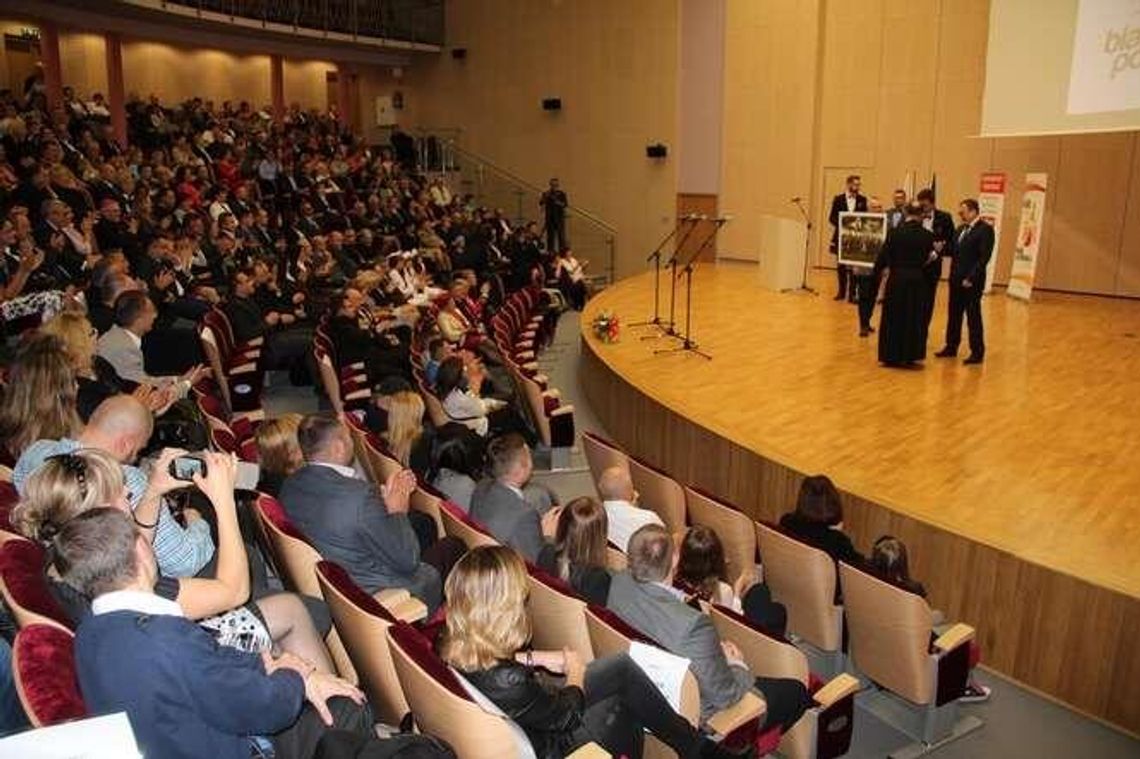 „Błogosławiona wina”: Film o cudownym obrazie ma rozsławić Kodeń