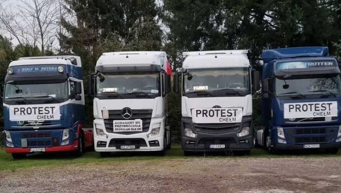 Blokada drogi nr 12 w okolicy Chełma. Protest przewoźników