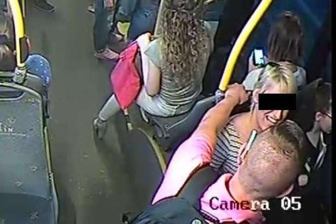 Błyskawiczna reakcja internautów. Złodziejka łańcuszka z autobusu zatrzymana Błyskawiczna reakcja internautów. Złodziejka łańcuszka z autobusu zatrzymana