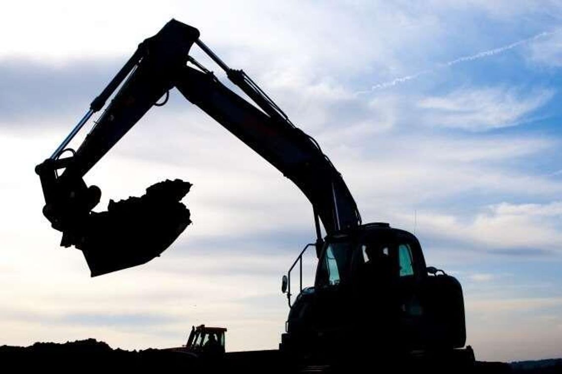 Bochotnica: Mają bagno pod domem. Od lat czekają na budowę kanału