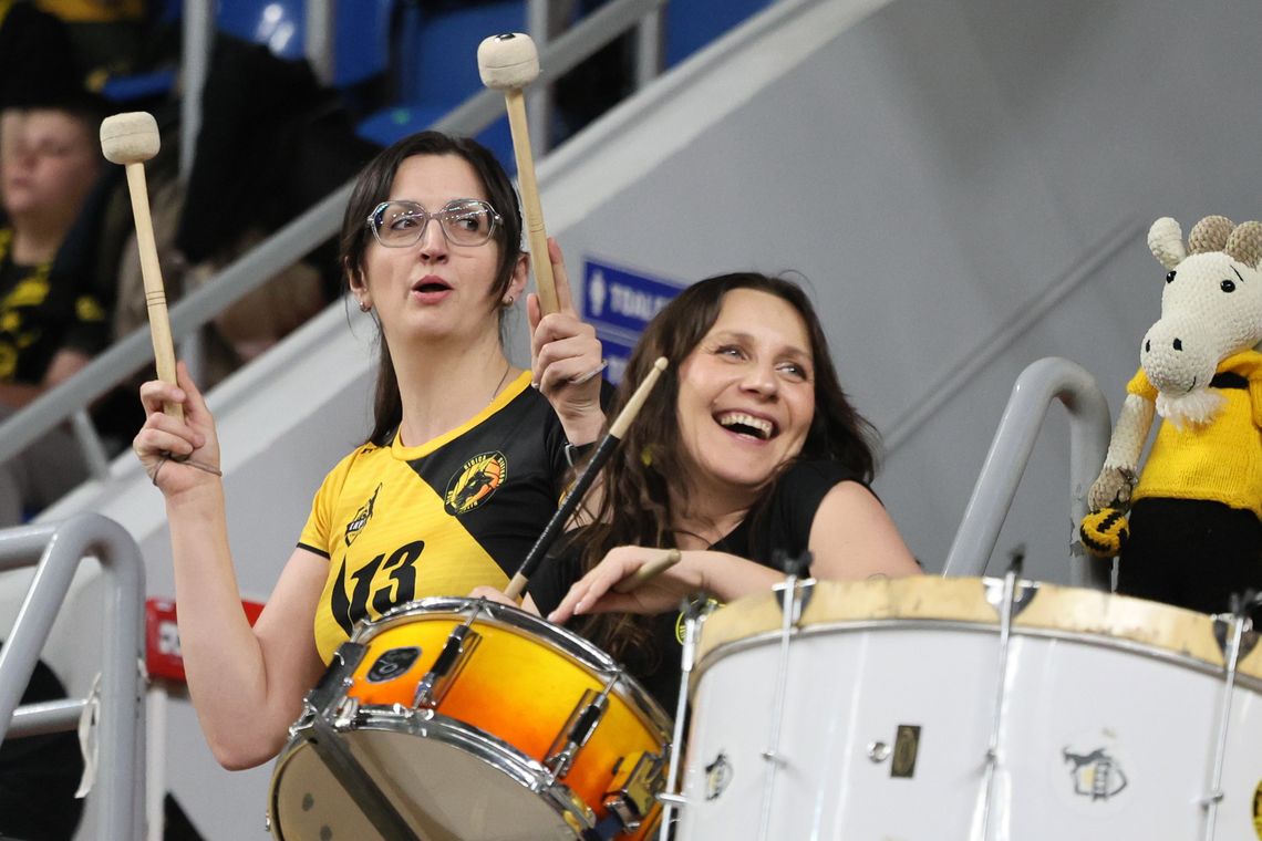 Bogdanka LUK wygrywa z ostatnim zespołem w tabeli przy mocnym wsparciu trybun