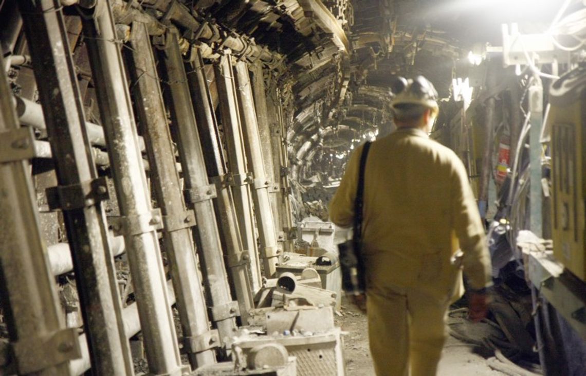 Bogdanka tnie gigantyczną rezerwę na opłacenie podatku