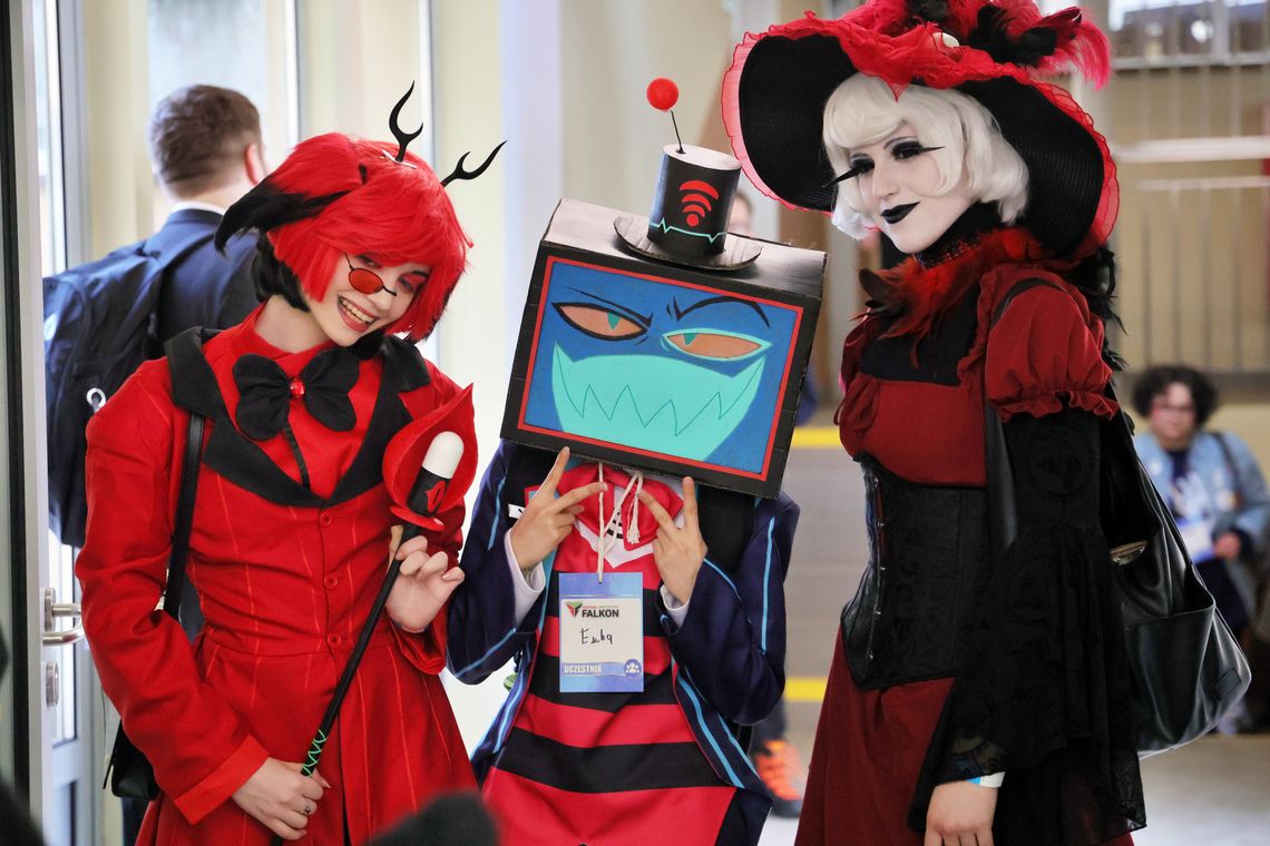 Bohaterowie gier i komiksów przejęli ZSEL. Odwiedziliśmy drugi dzień Falkonu! Bohaterowie gier i komiksów przejęli ZSEL. Odwiedziliśmy drugi dzień Falkonu!