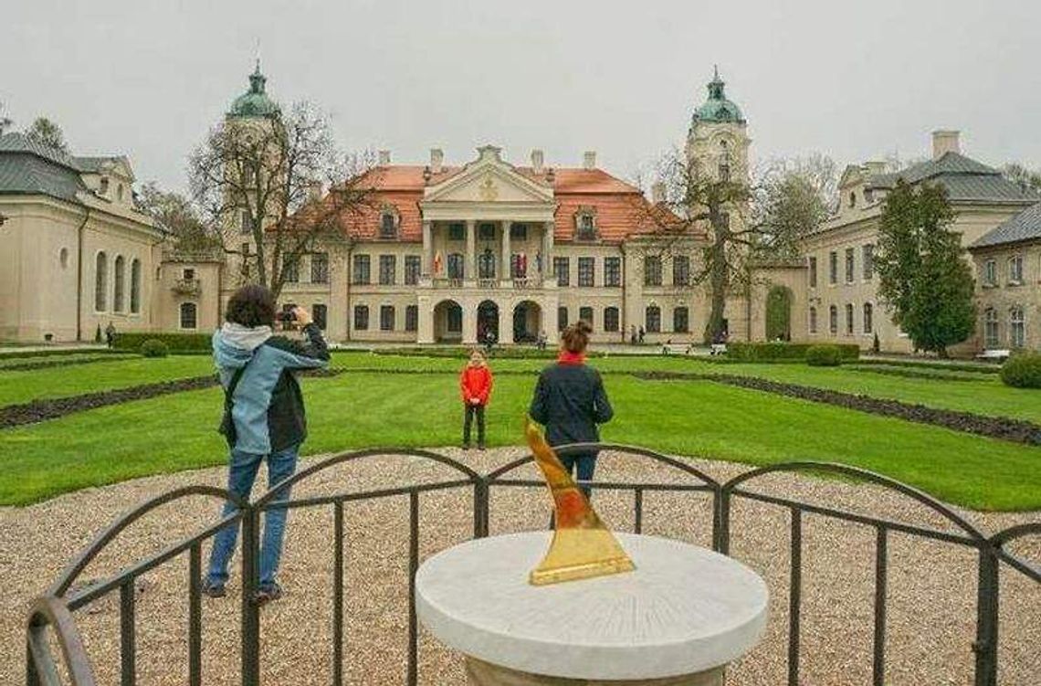 Bollywood w Kozłówce. Zdjęcia do komedii w listopadzie Bollywood w Kozłówce. Zdjęcia do komedii w listopadzie