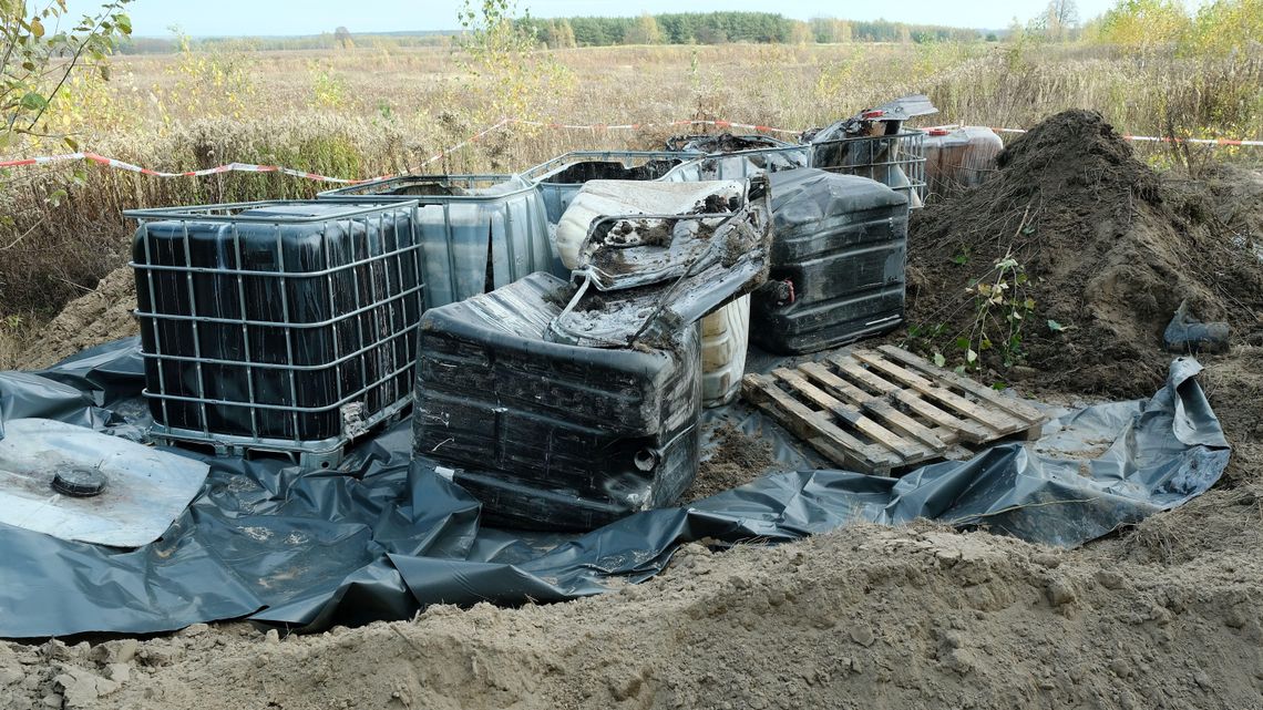 Bomba ekologiczna w gminie pod Lublinem. Podrzucili mieszkańcom 30 tysięcy litrów niebezpiecznych chemikaliów