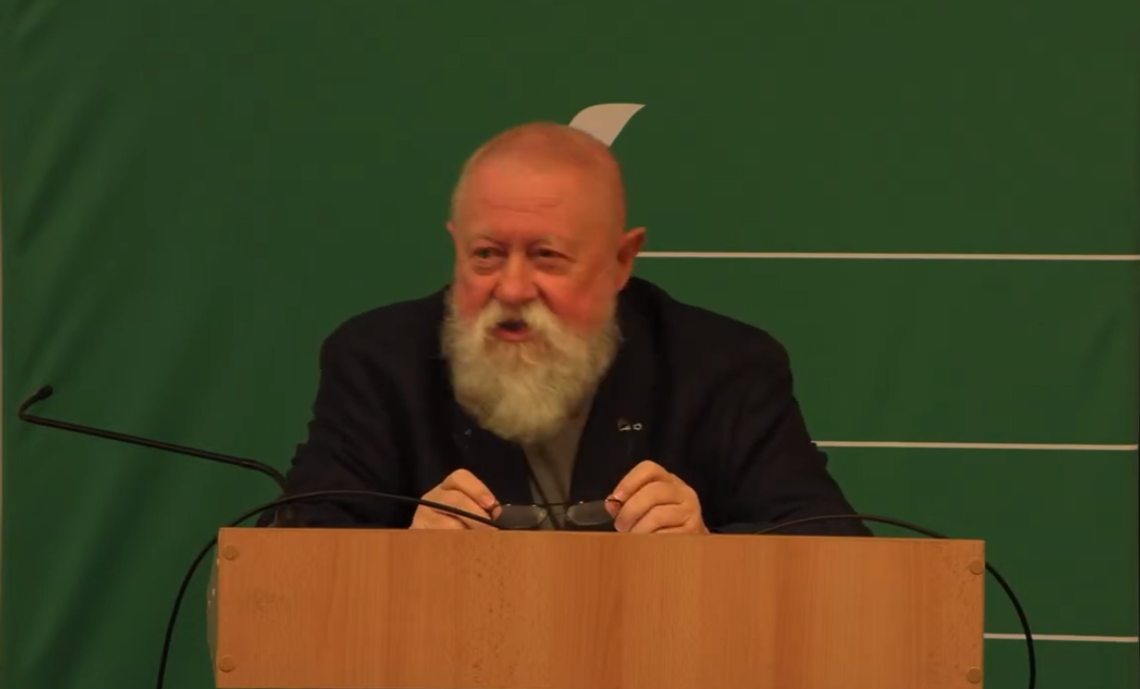 Bralczyk o ciekawości: jedno słowo, które potrafi znaczyć więcej niż nam się wydaje