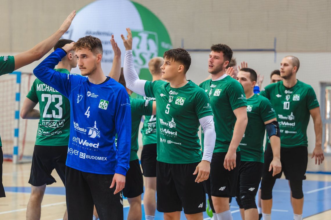 Bramkarz Wiktor Kwiatkowski bohaterem AZS AWF Biała Podlaska Bramkarz Wiktor Kwiatkowski bohaterem AZS AWF Biała Podlaska