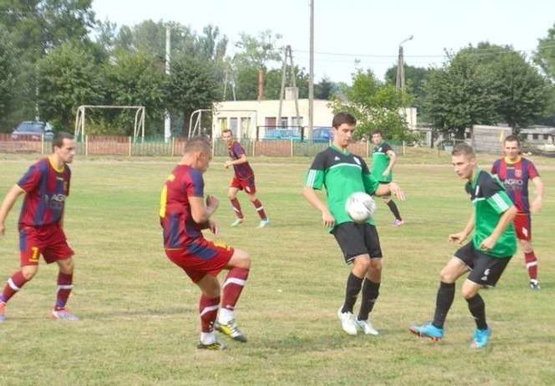 Bramkarz z Milanowa wie, jak bronić jedenastki Bramkarz z Milanowa wie, jak bronić jedenastki