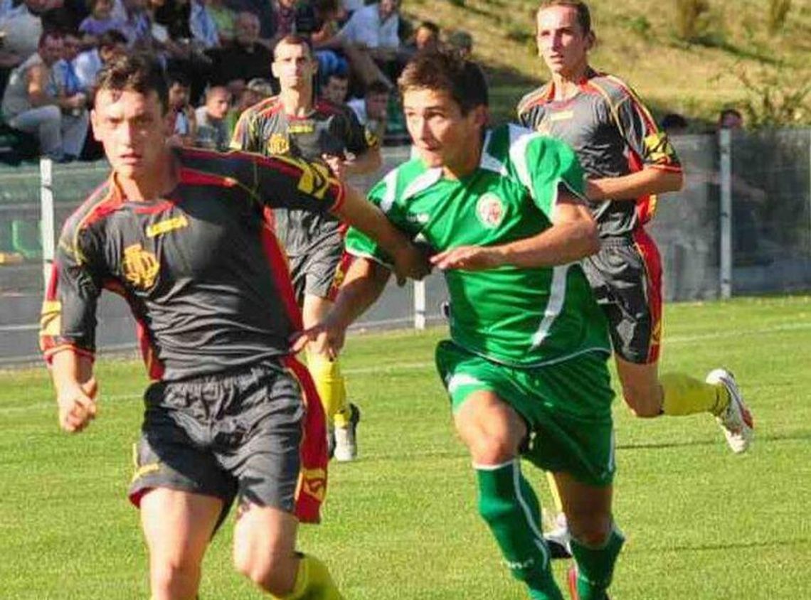 Brat Cukrownik Siennica Nadolna – Vitrum Wola Uhruska 3:2