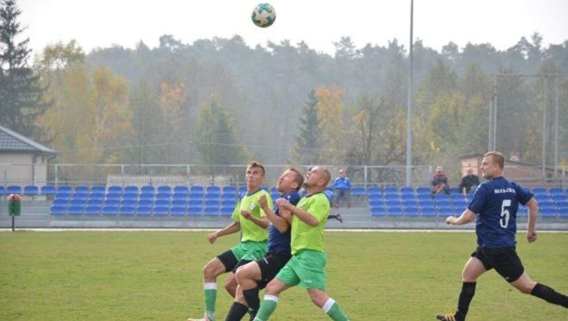 Brat Siennica Nadolna niepokonany u siebie