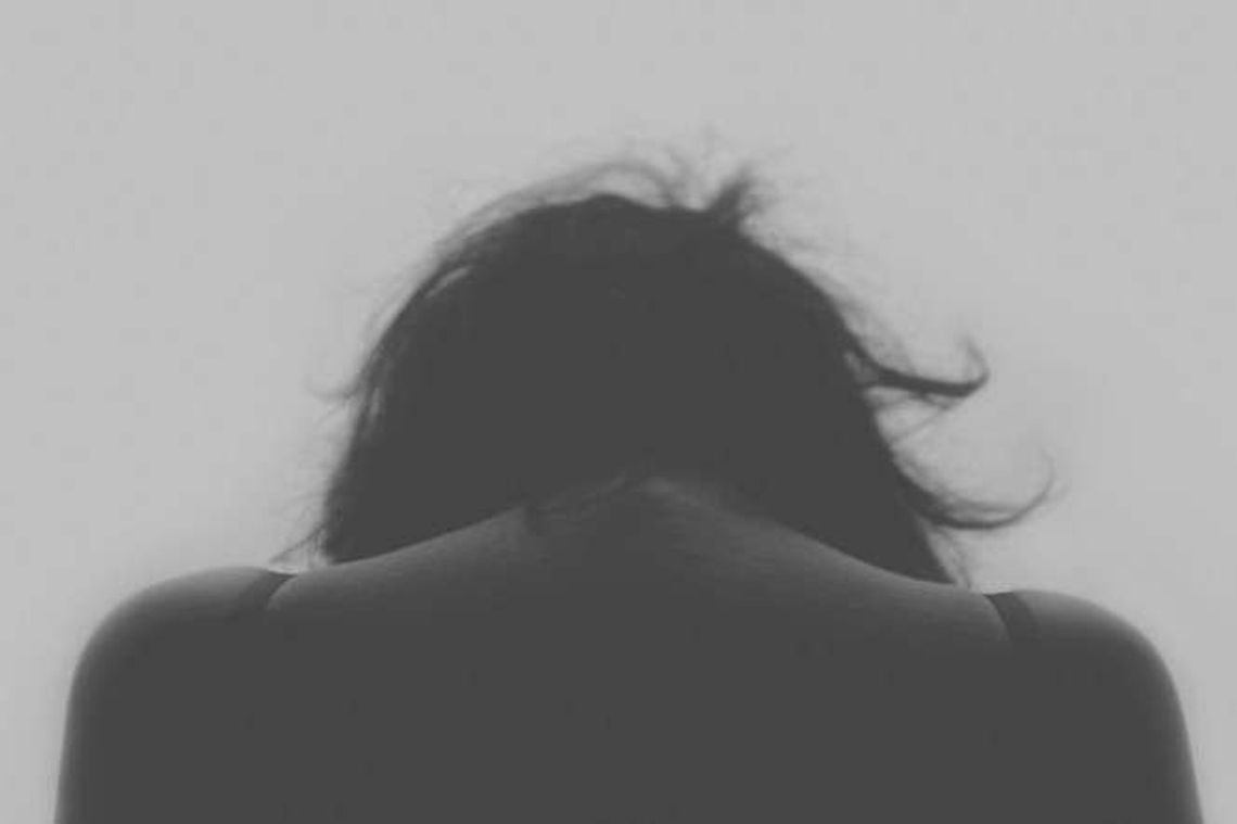 Brat wykorzystywał seksualnie siostrę przez blisko 6 lat? Nastolatka chciała się zabić