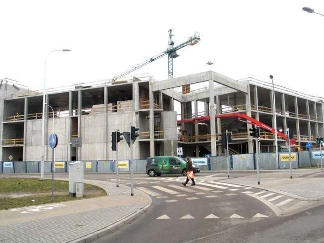 Budowa aquaparku w Chełmie: Do września koniec prac, kąpiel w grudniu