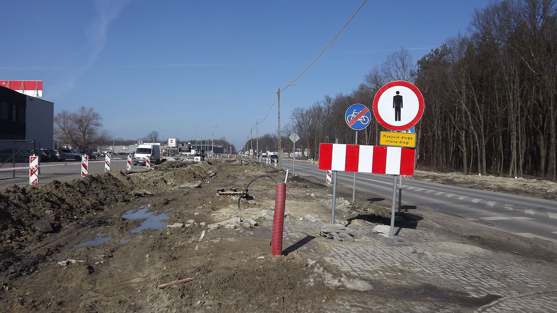 Budowa obwodnicy Kraśnika i trasy na Podkarpacie. Festiwal wahadeł