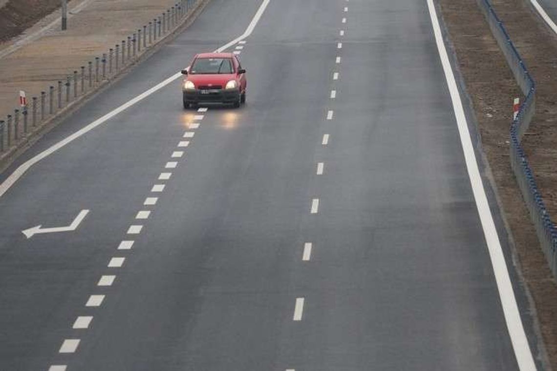 Budowa S17 do Warszawy. Złożone wnioski na dwa odcinki w woj. mazowieckim Budowa S17 do Warszawy. Złożone wnioski na dwa odcinki w woj. mazowieckim