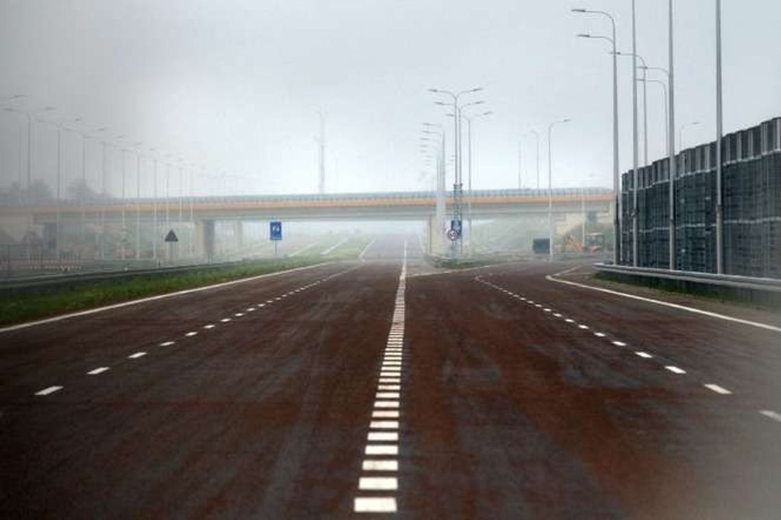 Budowa S17: Jest umowa na odcinek od Warszawy do obwodnicy Kołbieli