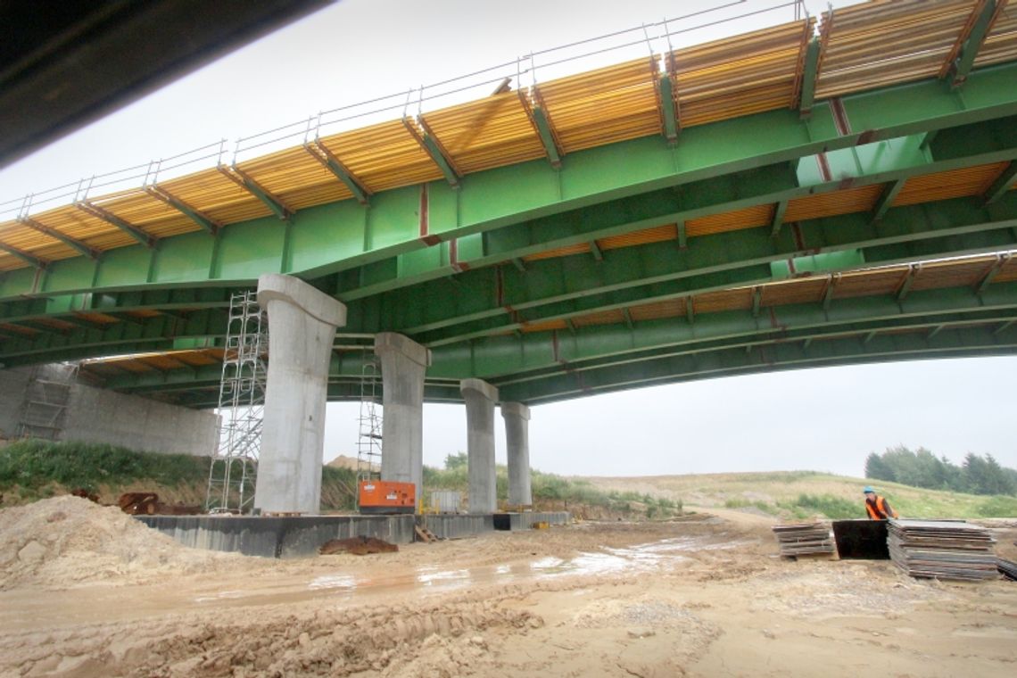 Budowa S17. Węzeł Sławinek blisko otwarcia (zdjęcia, wideo) Budowa S17. Węzeł Sławinek blisko otwarcia (zdjęcia, wideo)