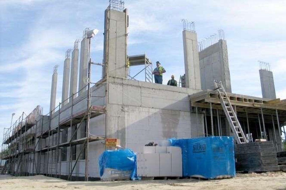 Budują pierwsze KFC w Chełmie. Będą też sklepy Budują pierwsze KFC w Chełmie. Będą też sklepy