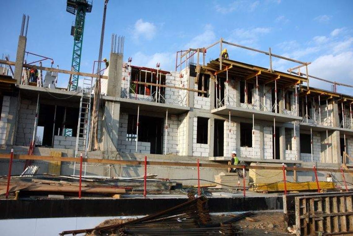 Budujemy i kupujemy mniej mieszkań w woj. lubelskim. Kryzys w branży jeszcze nie minął