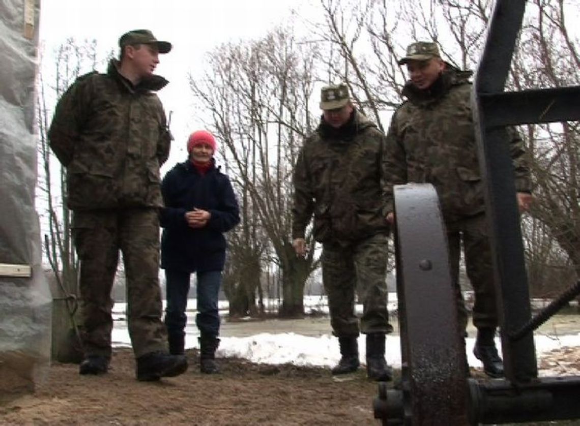 Bug podtapia kolejne posesje