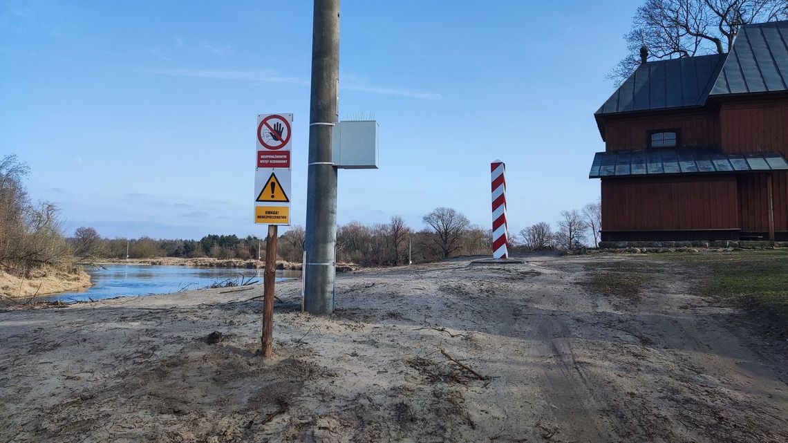 Bug zabiera grunty. Zagrożony jest zabytkowy kościół Bug zabiera grunty. Zagrożony jest zabytkowy kościół