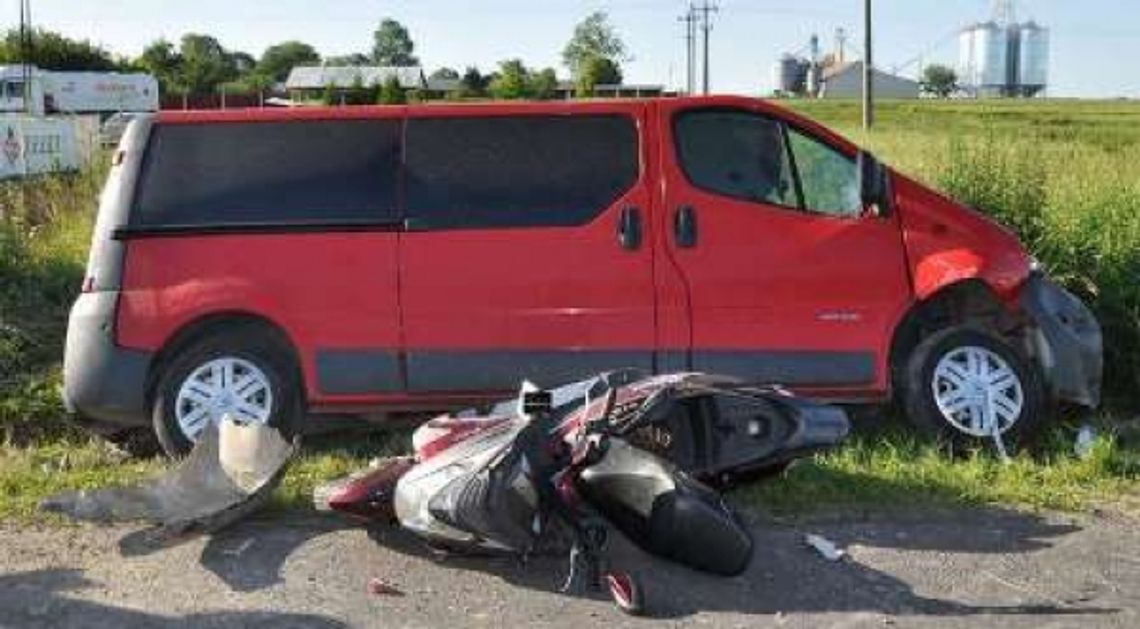 Bukowina: Bus wjechał w nastolatka na skuterze