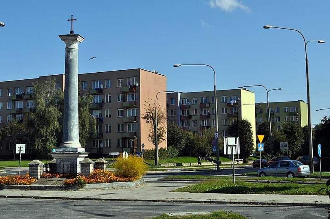 Burmistrz i starosta wytykają sobie pomniki. Oba w kiepskim stanie