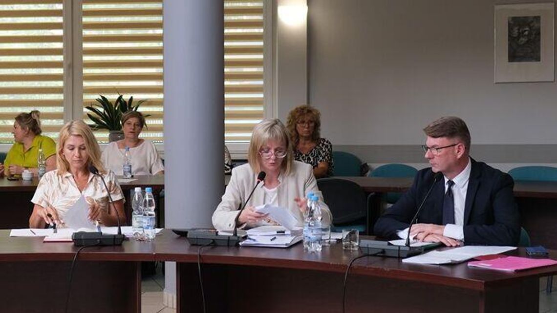 Burmistrz Muszyński może spać spokojnie. Radni go nie zawiedli 