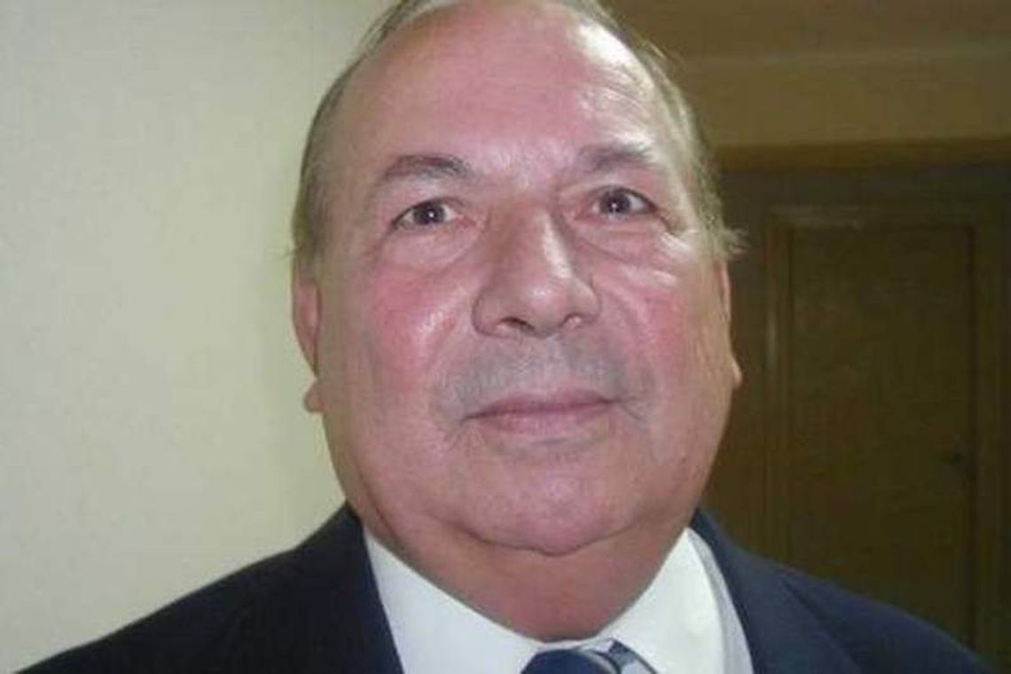 Burmistrz pozwał swoje miasto i wygrał. Sąd odrzucił skargę radnych