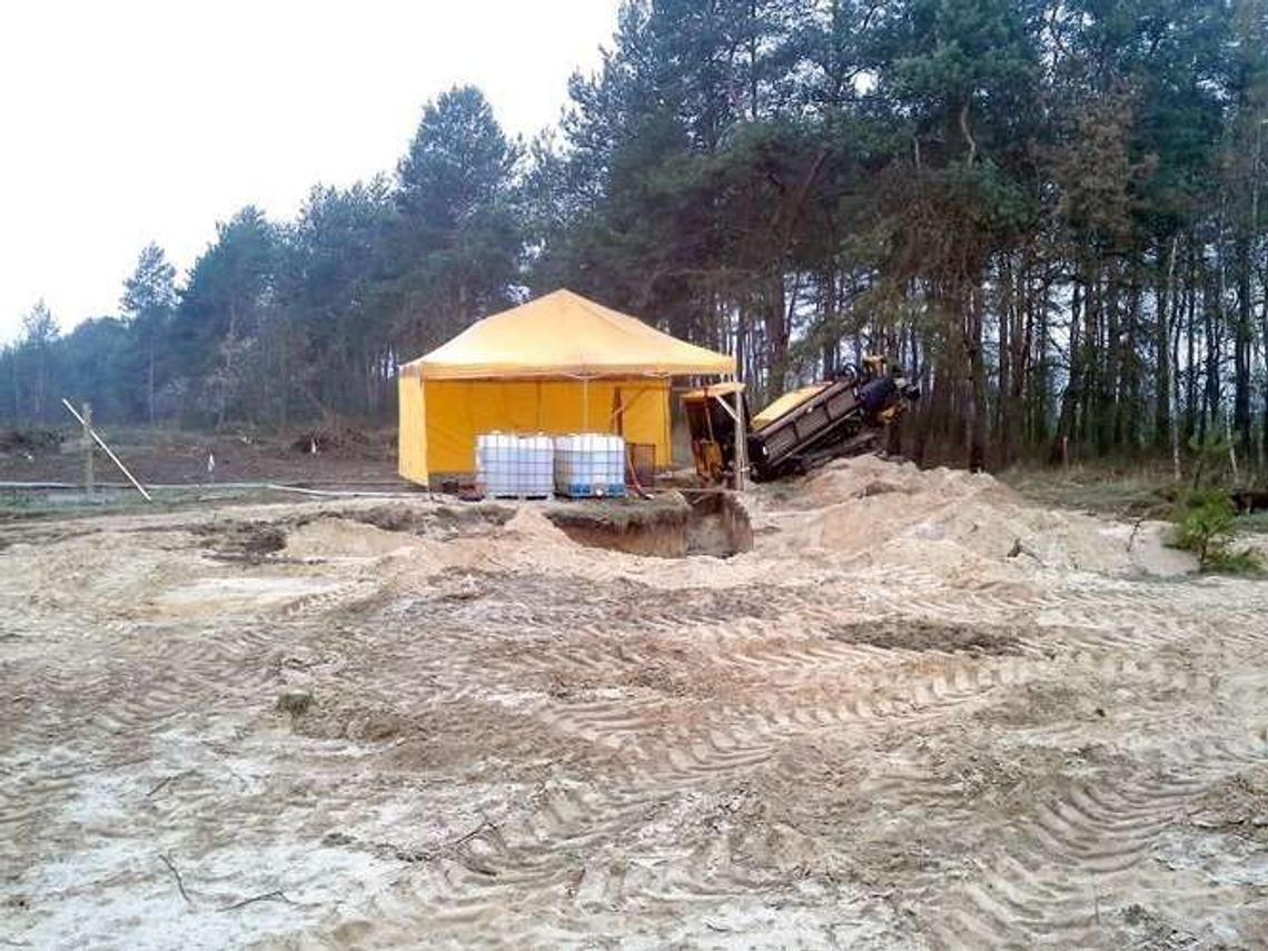 Bursztynowa gorączka w Górce Lubartowskiej. Odwierty pod przykrywką Bursztynowa gorączka w Górce Lubartowskiej. Odwierty pod przykrywką