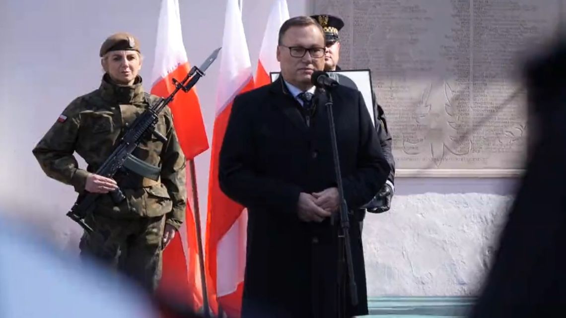 Burza po słowach Biereckiego o „oczyszczaniu Polski z niegodnych ludzi”. Senator komentuje Burza po słowach Biereckiego o „oczyszczaniu Polski z niegodnych ludzi”. Senator komentuje