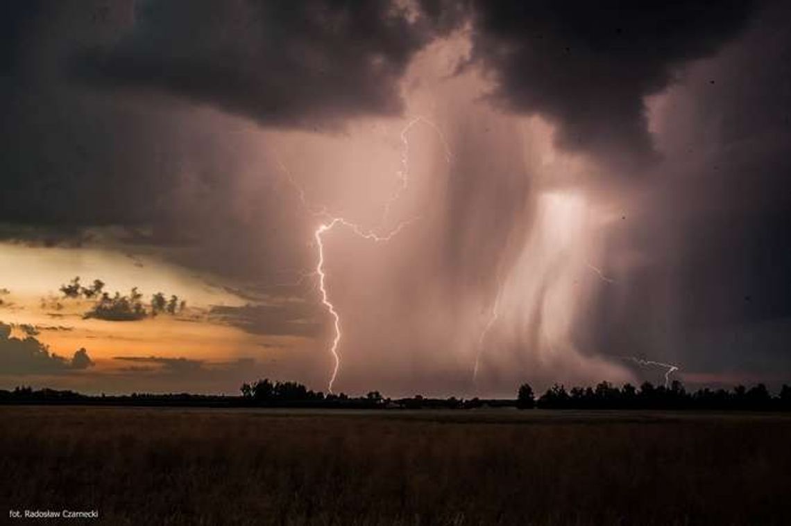 Burze nad woj. lubelskim. Zobacz wideo