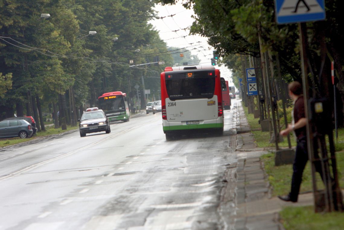Buspasy w Lublinie: Z drogi śledzie, autobus jedzie