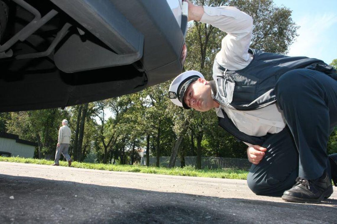 Busy na przejściu granicznym przeładowane do granic możliwości