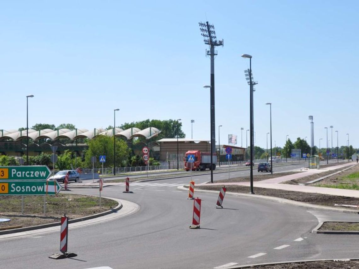 Byk na rondzie: Strabag wysyła kierowców do Sosnowca, zamiast do Sosnowicy