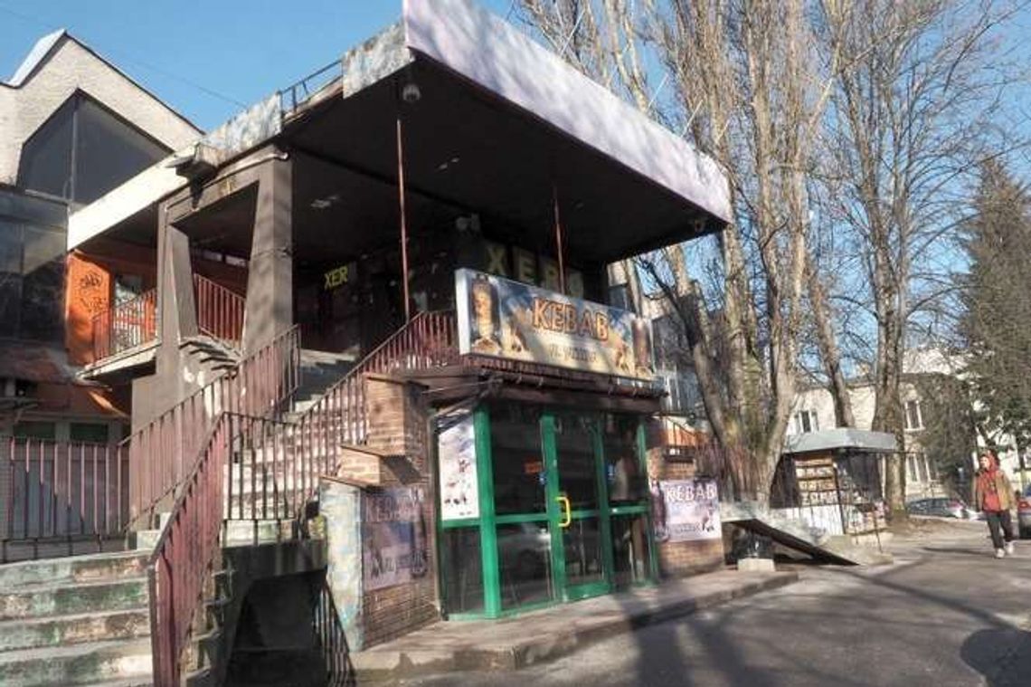 Była stołówka studencka do wynajęcia. Chętni tylko na parter Była stołówka studencka do wynajęcia. Chętni tylko na parter