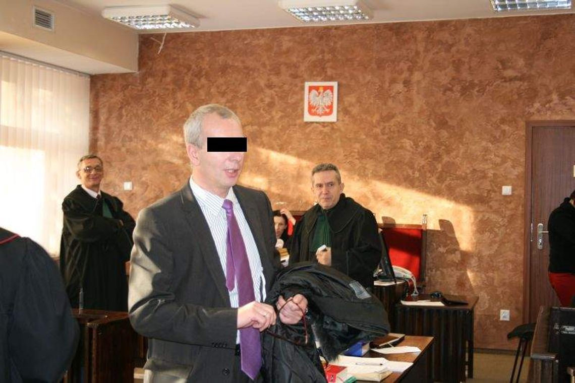 Były burmistrz Kraśnika skazany na 3 lata więzienia. Łapówki, wyłudzenie