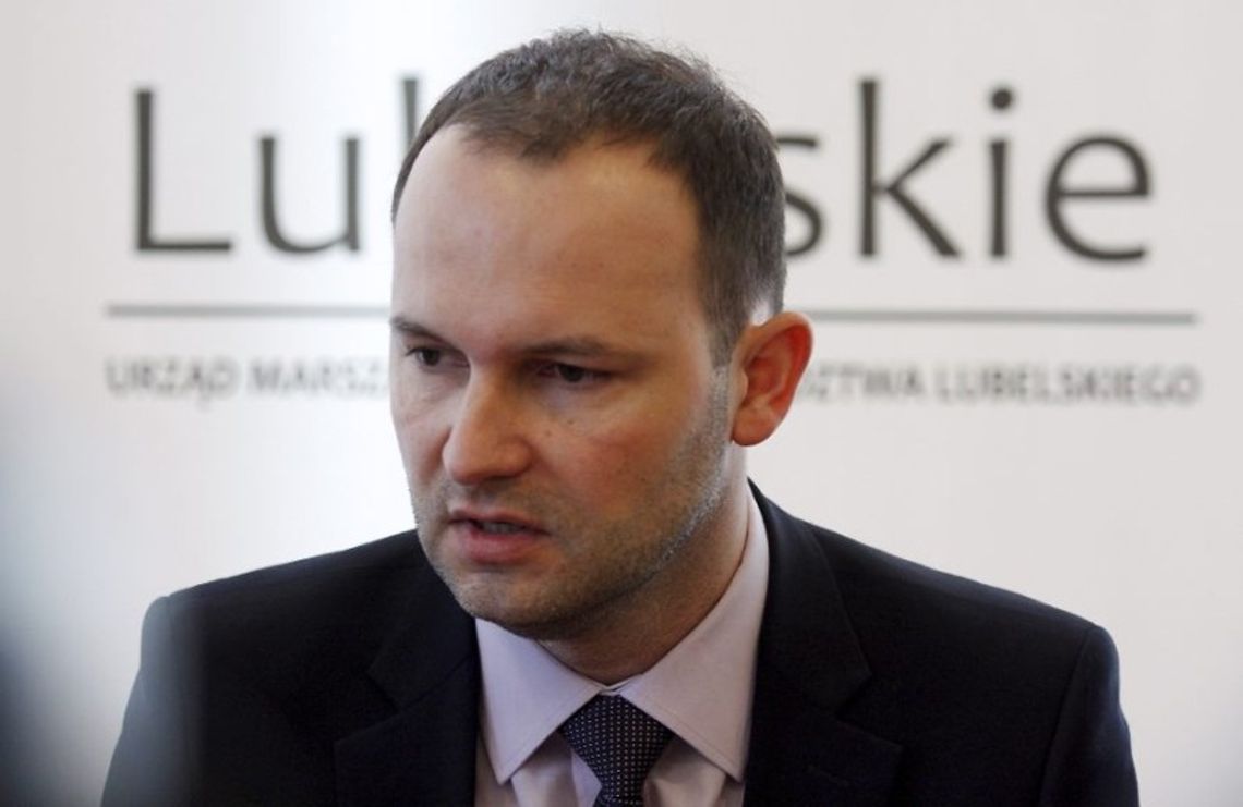 Były szef biura PSL pracuje u marszałka. \"Konkurs nie był potrzebny\" Były szef biura PSL pracuje u marszałka. \"Konkurs nie był potrzebny\"