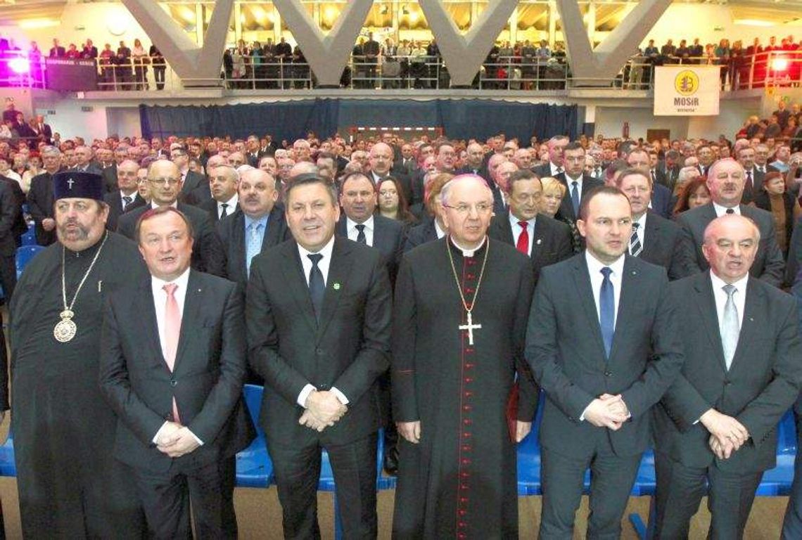 Cała hala działaczy PSL. Opłatek ludowy w Lublinie (zdjęcia, wideo)