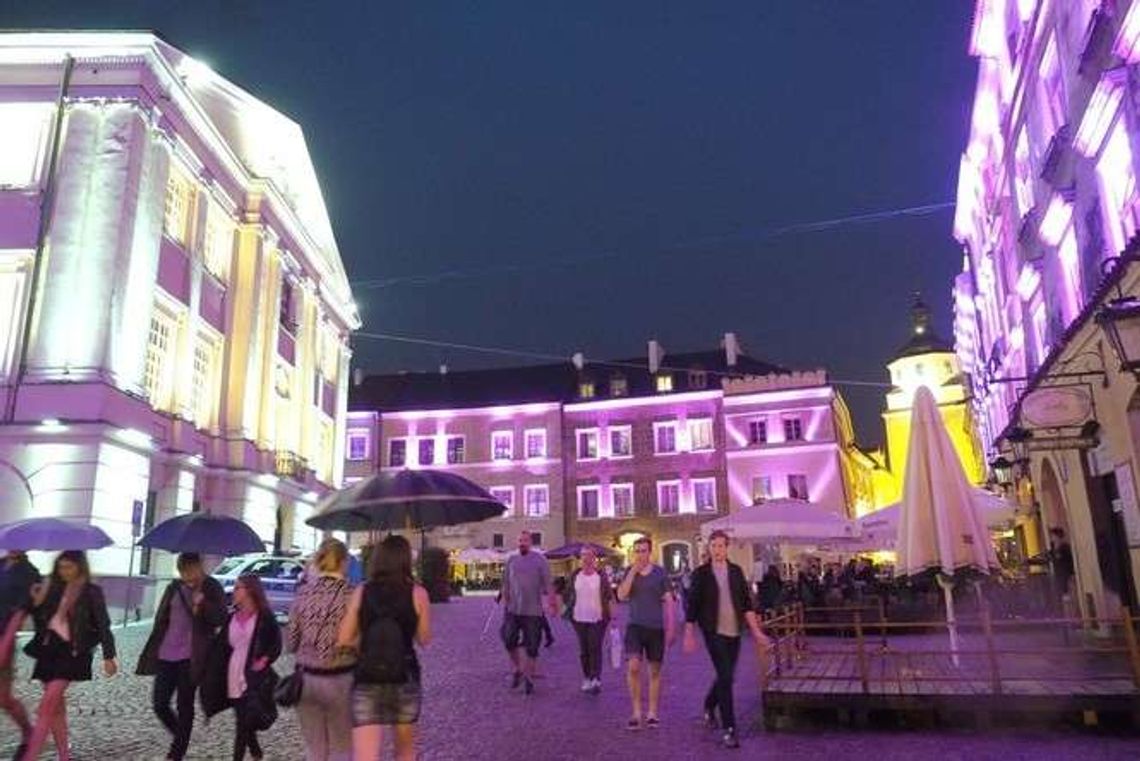 Carnaval Sztukmistrzów 2016: Stare Miasto nocą tonie w kolorach (zdjęcia)