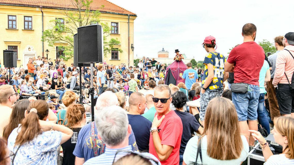 Carnaval Sztukmistrzów 2022. Deszcz przeszkodził artystom