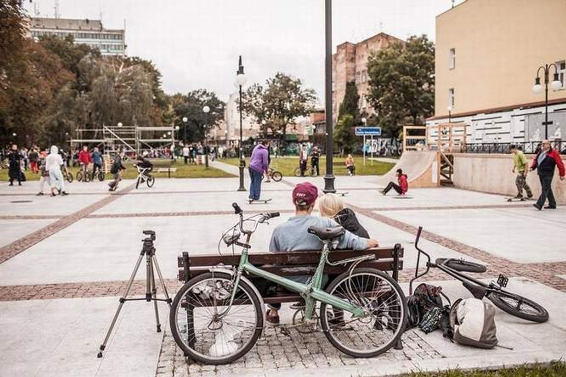 Centralny Plac Zabaw: Street Contest