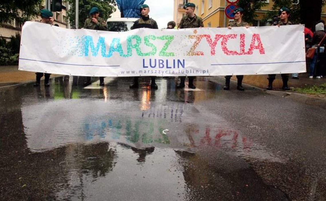Centrum Jana Pawła II oddaje dotację po kontrowersyjnym Marszu Życia