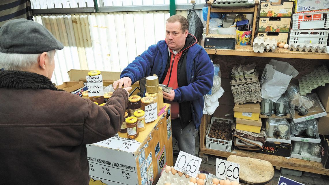 Ceny w sklepach rosną z dnia na dzień. "Od początku roku u mnie wszystko podrożało średnio 3 zł na kilogramie"