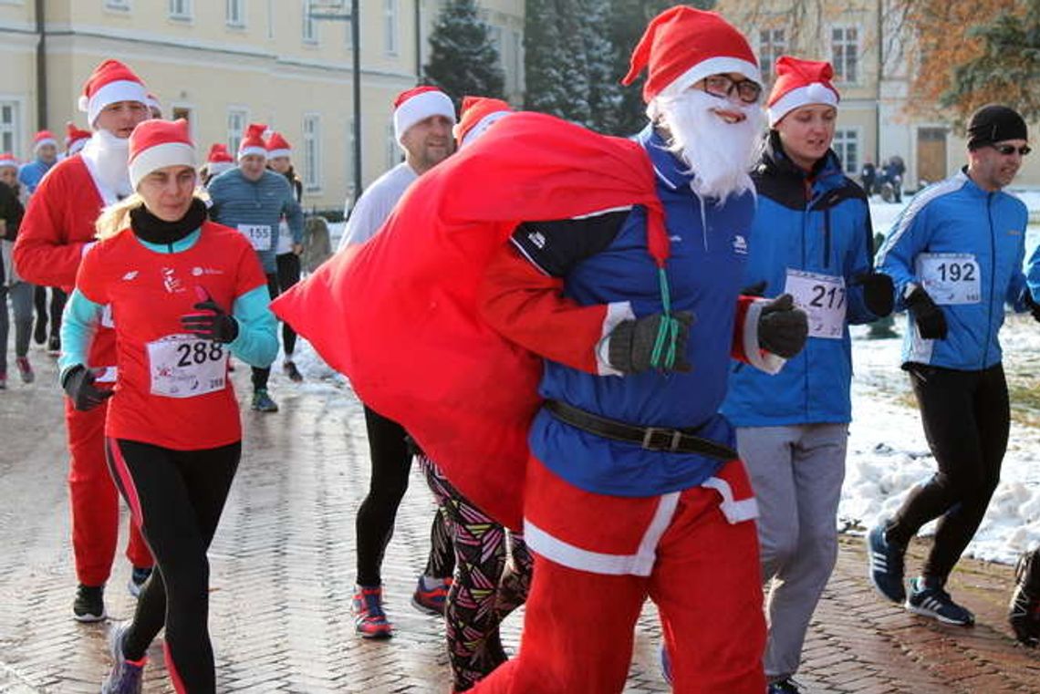 Charytatywny Bieg Mikołajów w Puławach (zdjęcia)
