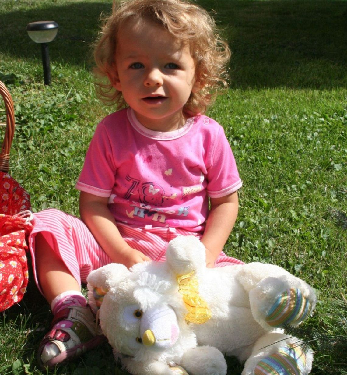 Charytatywny koncert dla dwuletniej Ninki z Wojsławic Charytatywny koncert dla dwuletniej Ninki z Wojsławic