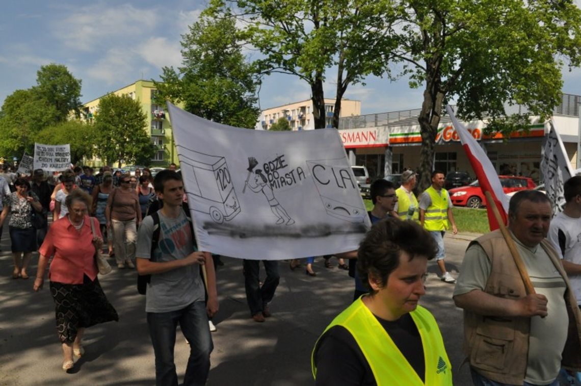 Chcą jeździć tak jak przedtem. Protest w Chełmie (zdjęcia)