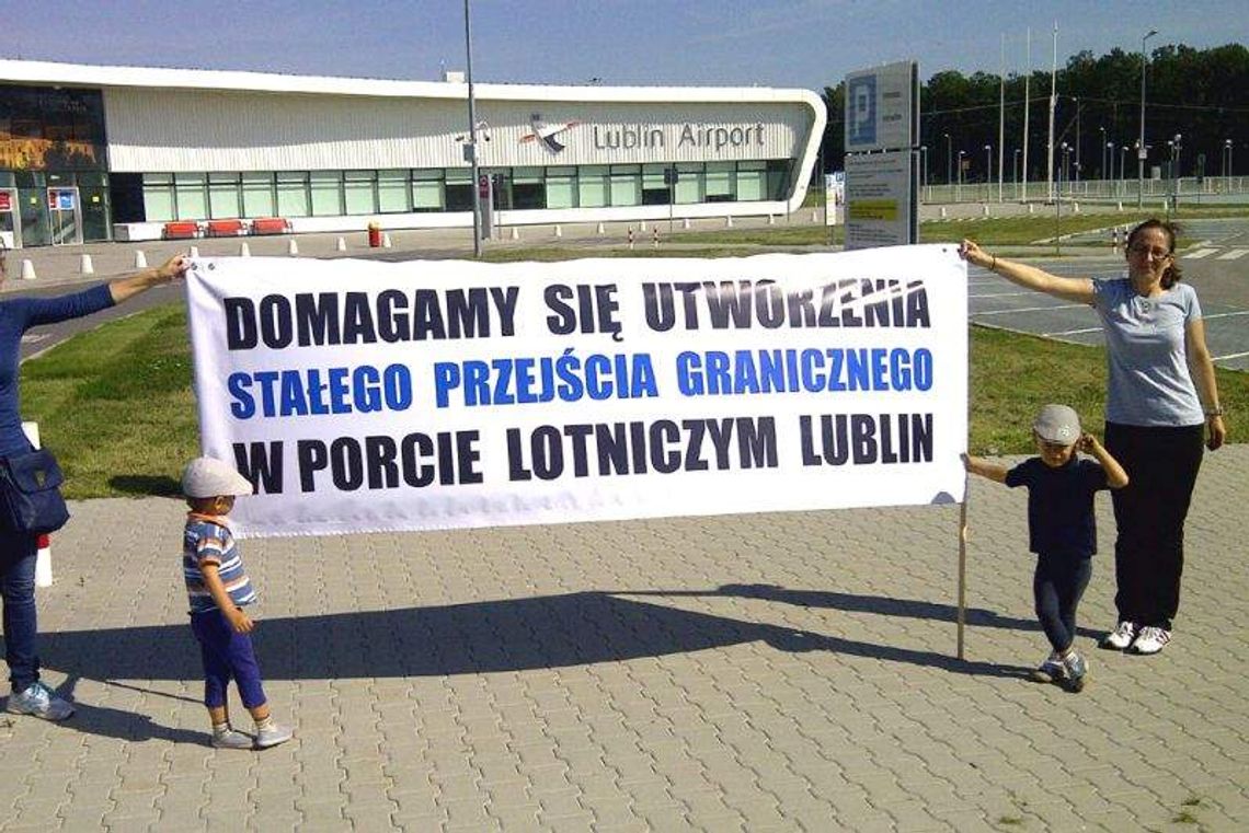 Chcą przejścia granicznego w Porcie Lotniczym Lublin. Będą pikietować