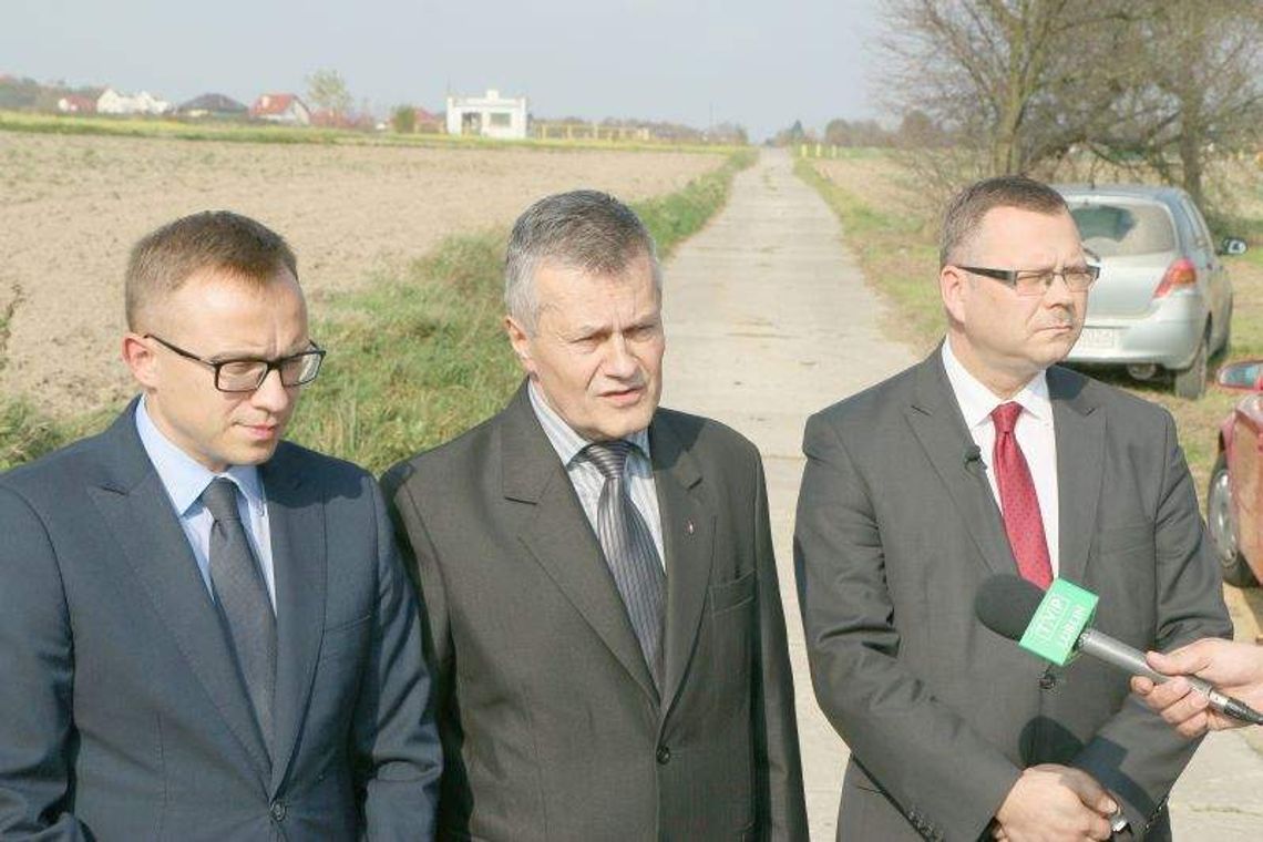 Chcą ułatwić dojazd do lotniska z Chełma i Zamościa Chcą ułatwić dojazd do lotniska z Chełma i Zamościa